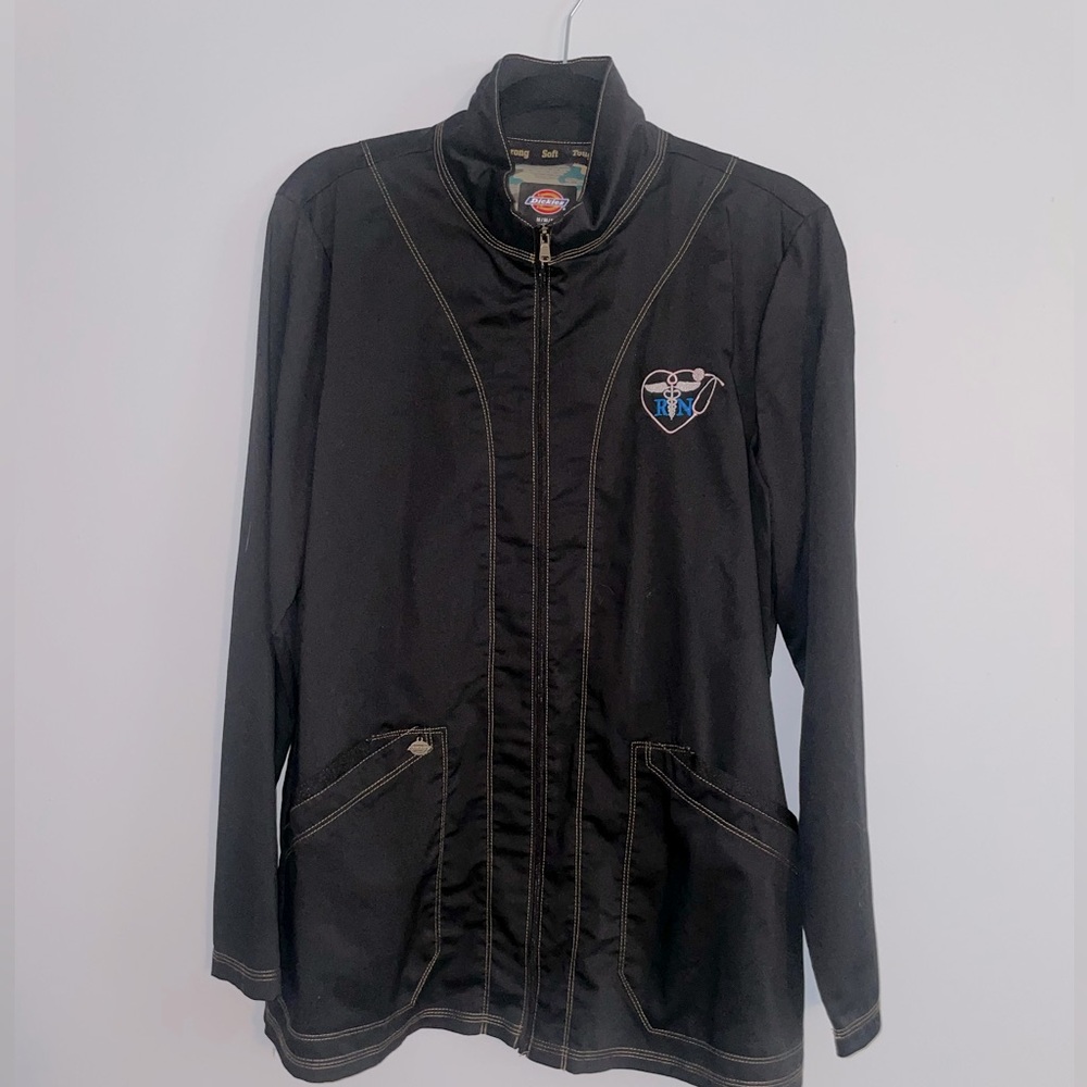 RN embroidered Dickies nursing jacket
